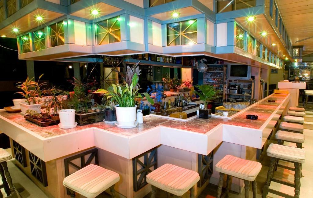 Rainbow Hotel Rhodes City エクステリア 写真